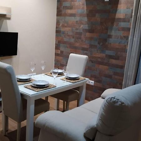 Apto Reformado Appartement Baena Buitenkant foto